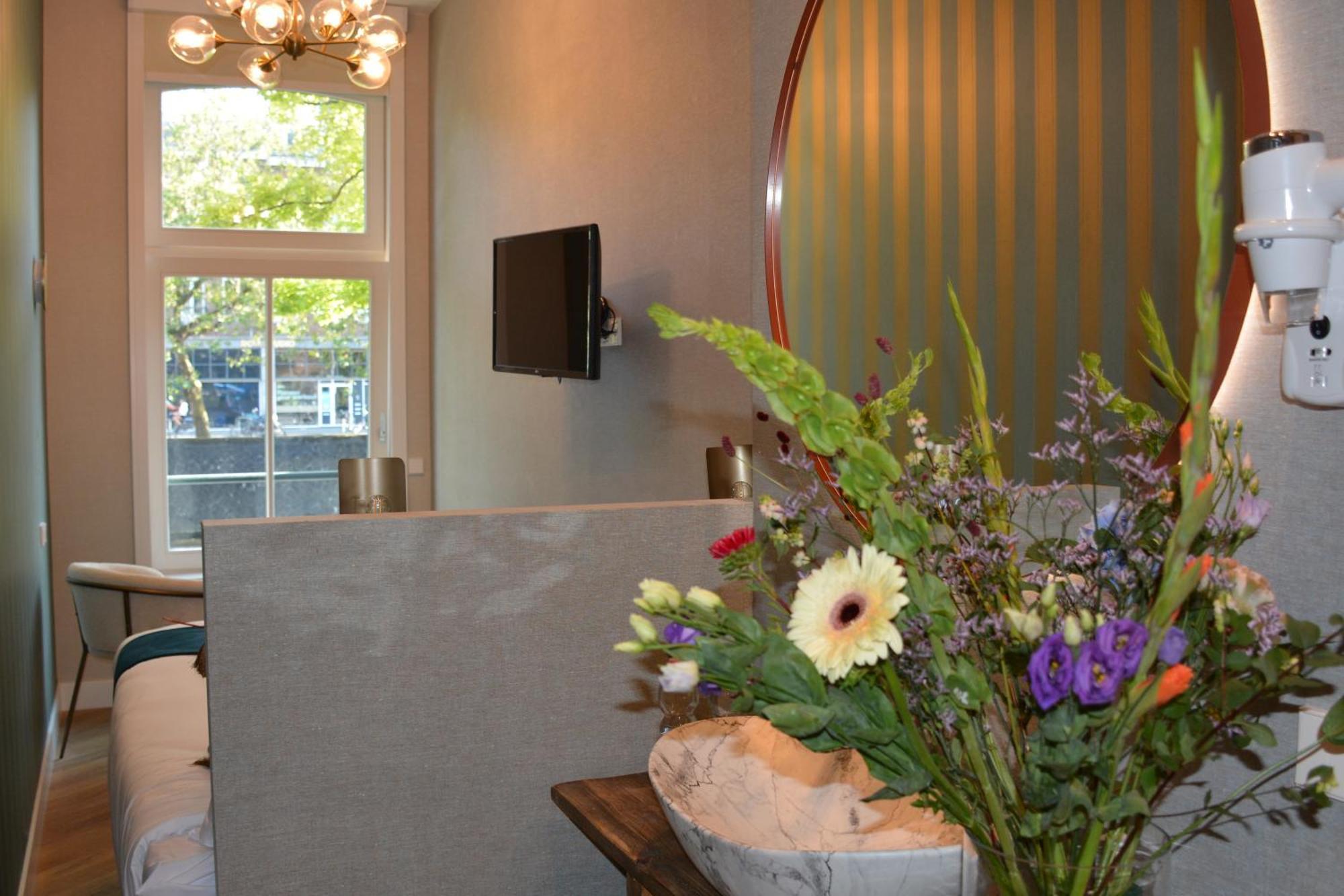 The If Boutique Hotel Amsterdam Exterior photo
